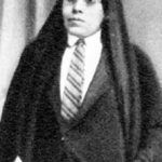 أول فتاة مصرية تحصل على البكالوريا.. "نبوية موسى" من رائدات الحركات النسوية حكاوي ستات