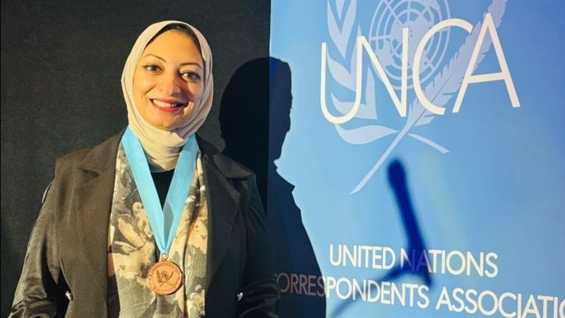 الصحفية هدير الحضري