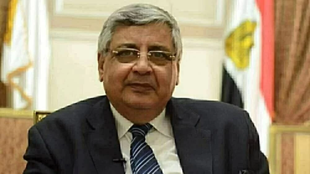 مافيش الكلام ده| مستشار الرئيس للصحة يكسر شائعة الالتهاب الحنجري 2 مافيش الكلام ده| مستشار الرئيس للصحة يكسر شائعة الالتهاب الحنجري أخبار المرأة